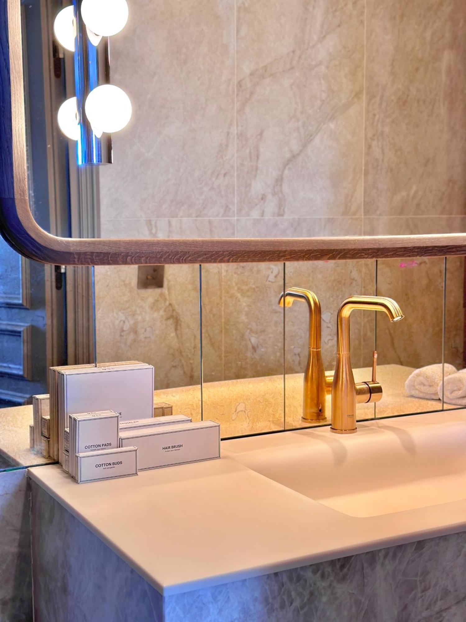 Casa Faraona Luxury Residences Madrid Bagian luar foto