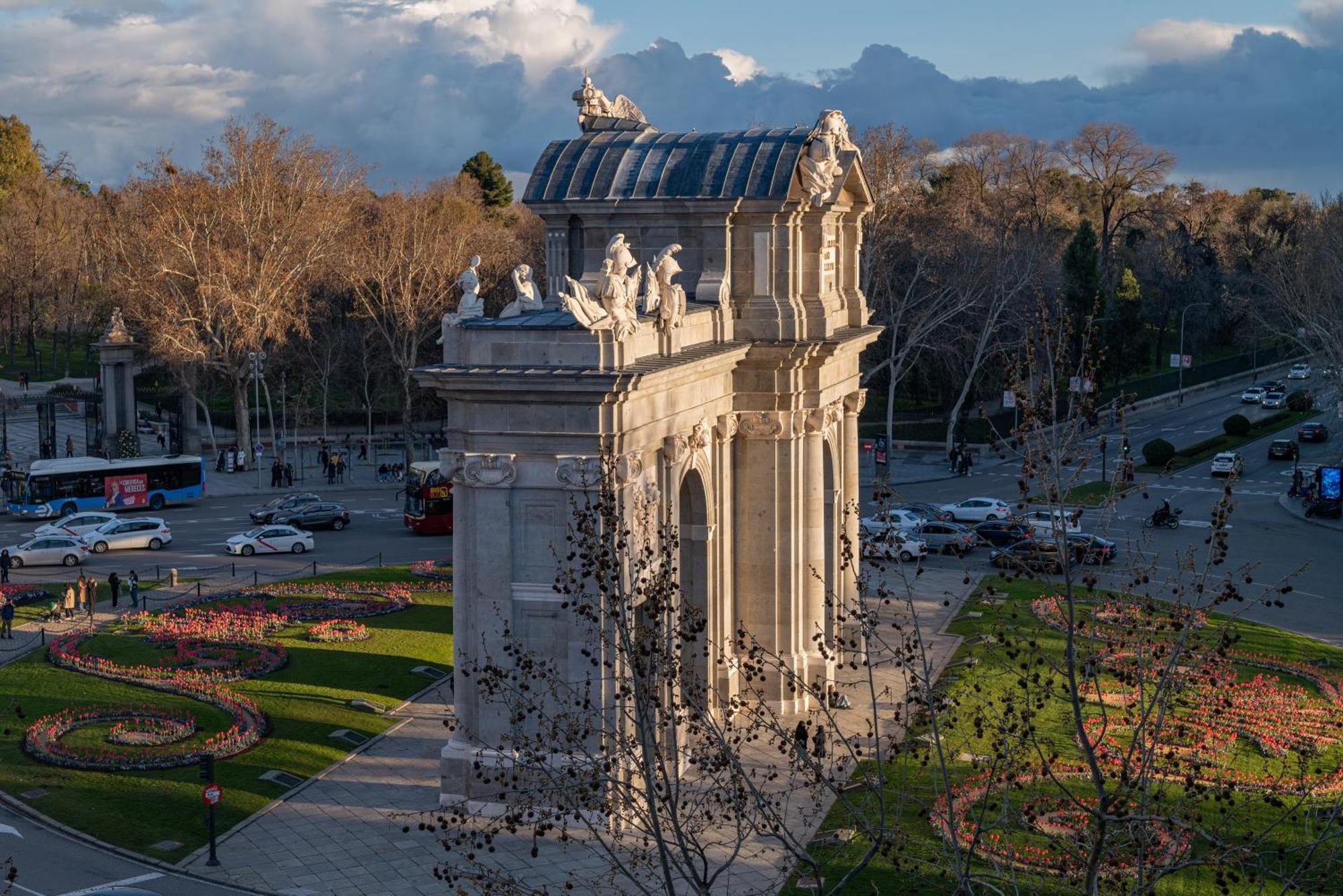 Casa Faraona Luxury Residences Madrid Bagian luar foto