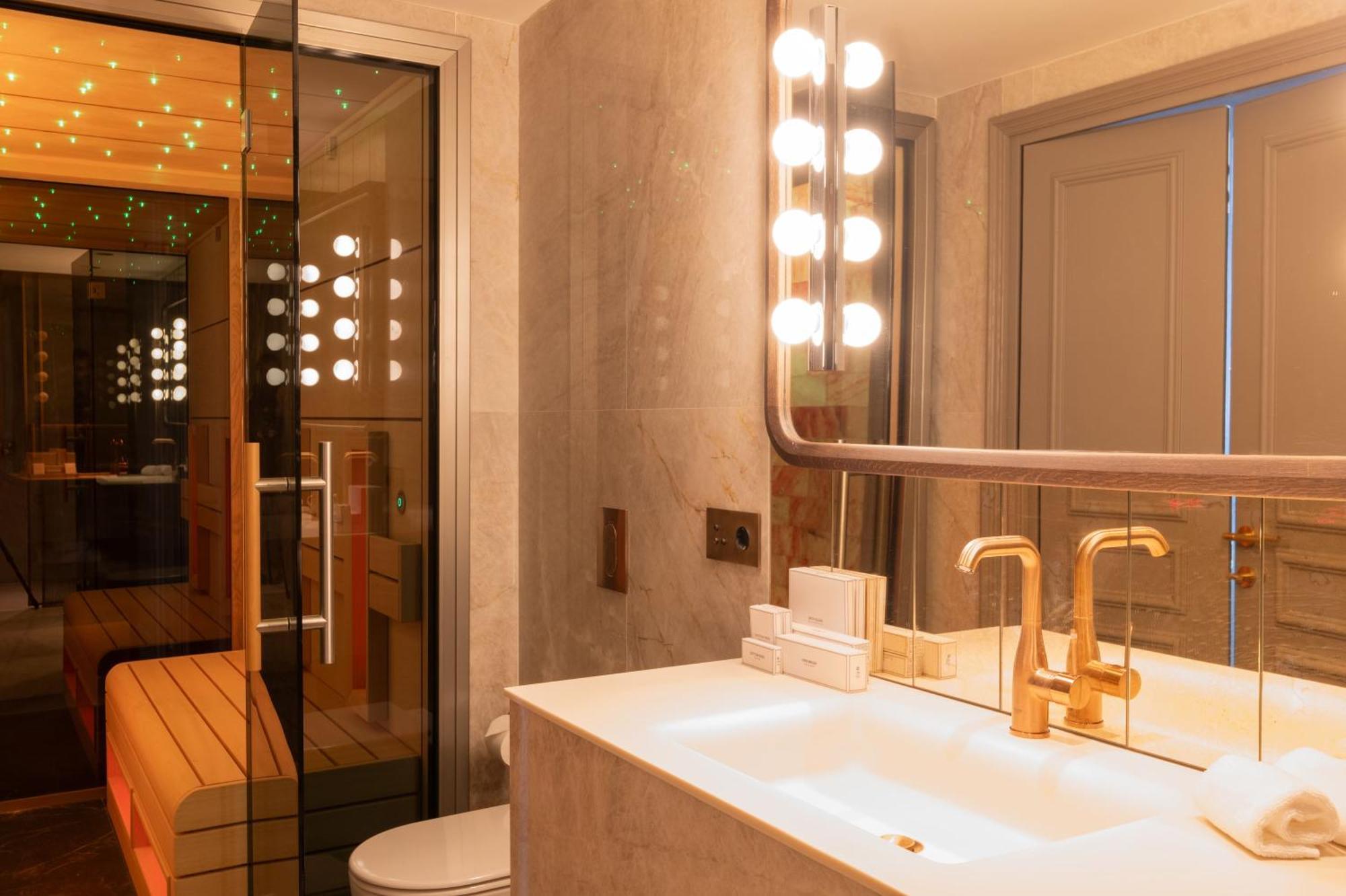 Casa Faraona Luxury Residences Madrid Bagian luar foto